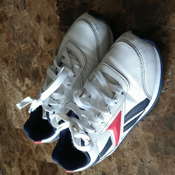 Reebok boys sneakers size 1 US  little boy - Picture 5 of 8